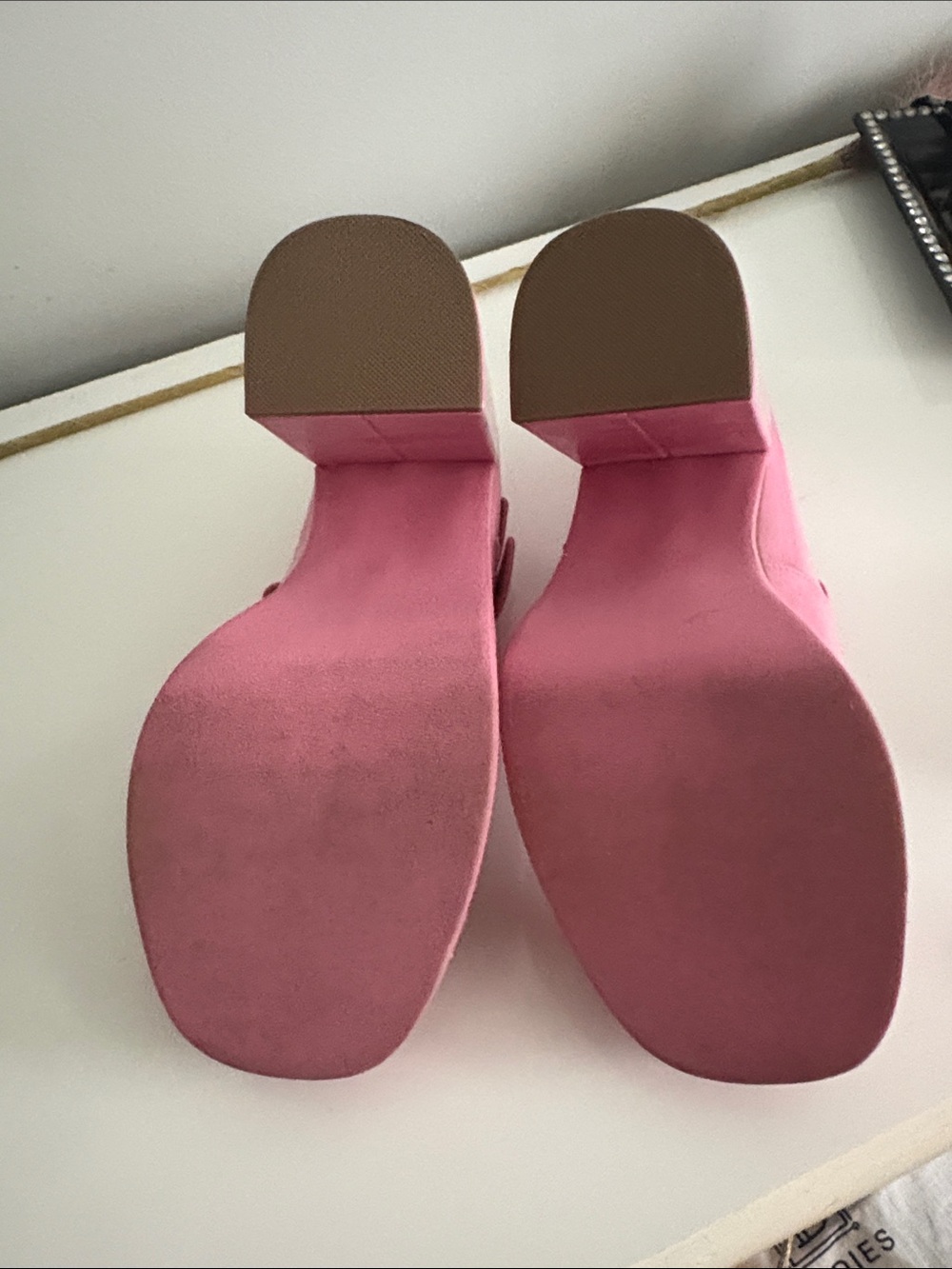 Steve Madden Bubblegum Pink Double-Strap Mary Jane Block Heels 7 1/2 - Picture 3 of 6